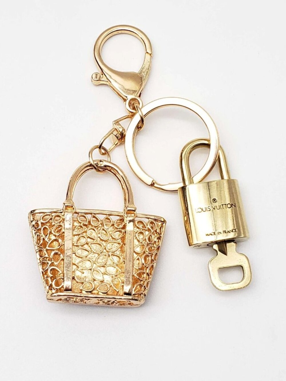 LV Gold Padlock 🔑 Authentic Louis Vuitton Charm + Unbranded Bag Keychain - Picture 6 of 8